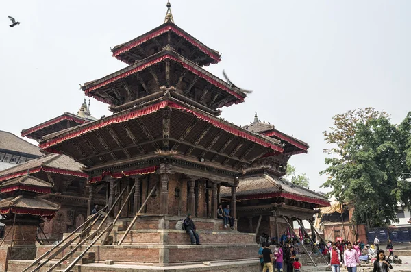 Kathmandu Nepál Április 2016 Kártérítés Utca Épület Bhaktapur Után 2015 — Stock Fotó