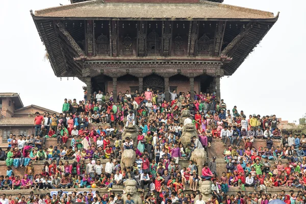 Katmandú Nepal Abril 2016 Gran Número Público Reúne Plaza Katmandú —  Fotos de Stock
