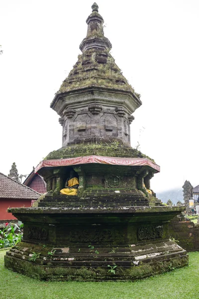 Ulun danu temple, bali, Indonesien — Stockfoto