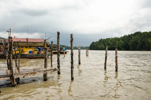 Kuala Sepetang Fischerdorf, Taiping, Malaysia — Stockfoto