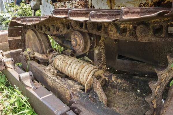Oruga vieja vintage pista de un tractor — Foto de Stock