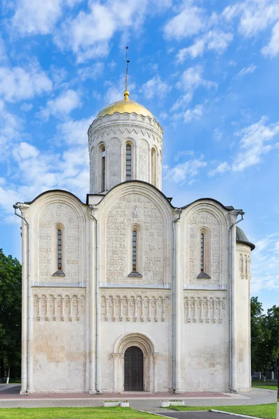 Dmitrovsky cathedral in Vladimir — Stock Photo, Image