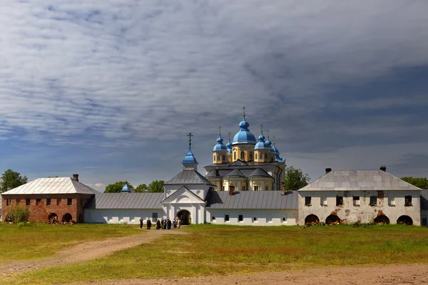 島モスクワの Konevsky 修道院 ストックフォト