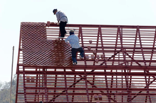 Steel beam roof — Stock Photo, Image