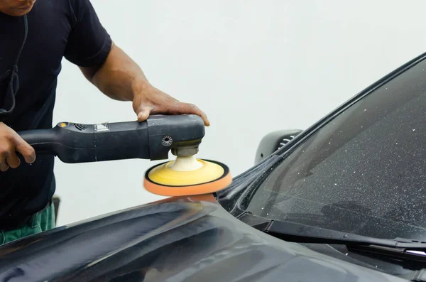 Car Detailing Man Working Polishing Caring Exterior Wax Auto Polishing — Stock Photo, Image