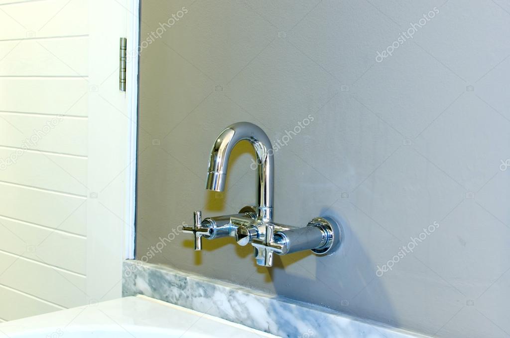 Bathroom Faucets Modern style