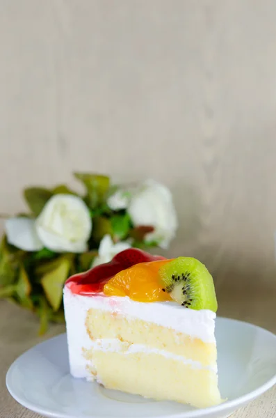 Bolo de frutas — Fotografia de Stock