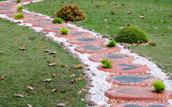 Gartenweg — Stockfoto