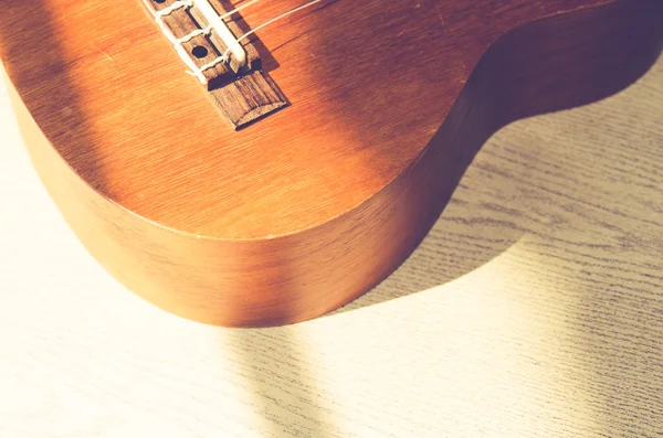 A fából készült Vintage ukulele — Stock Fotó