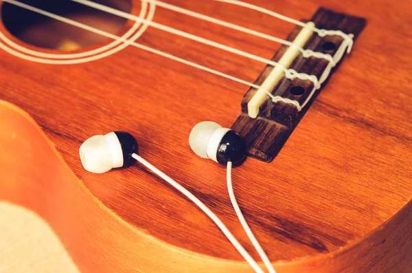 Vintage ukulele on wooden — Stock Photo, Image