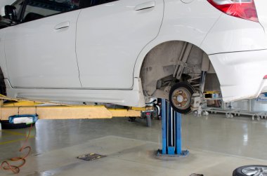 tekerlek değiştirmek