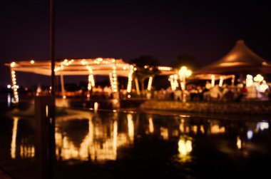 Bulanık Restoran aydınlatma