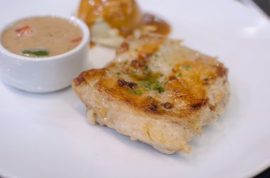 tavuk biftek yemeği