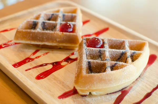 Waffles chocolate and strawberry — Stock Photo, Image