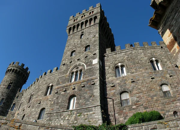 Torre Alfina