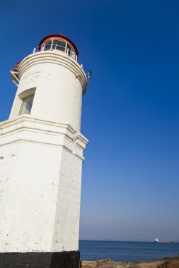 Sahildeki deniz feneri