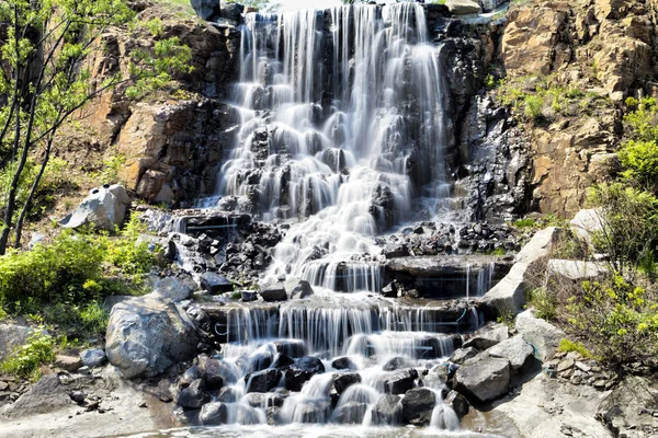 Stürze in den Bergen — Stockfoto