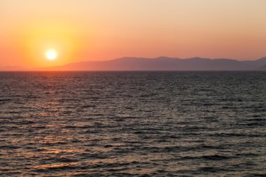 gün batımında güneş