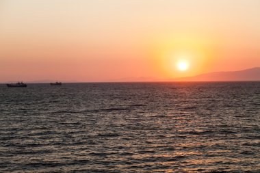 gün batımında güneş