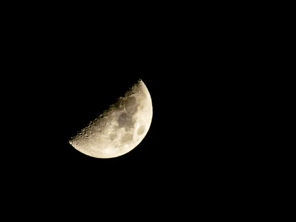 Lua no céu — Fotografia de Stock