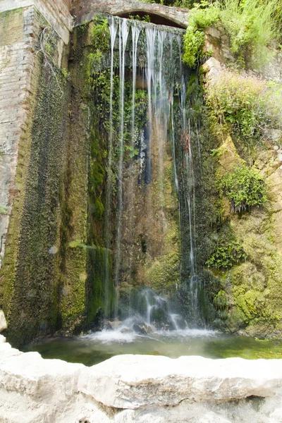 Falls in mountains — Stock Photo, Image