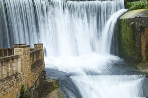 Falls on the river — Stock Photo, Image