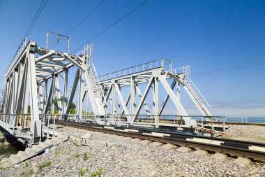 Demiryolu Köprüsü