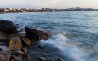 gün batımında denize