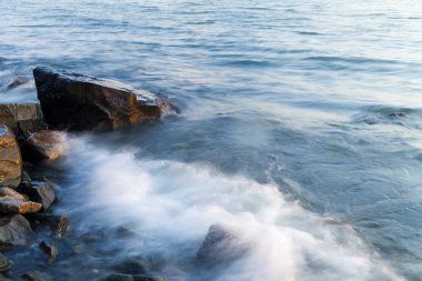 gün batımında denize