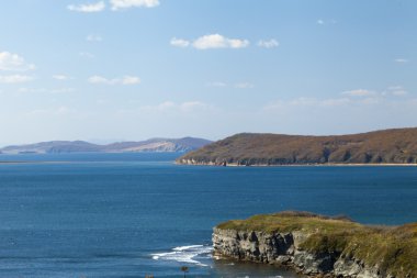 Sonbaharda deniz manzarası