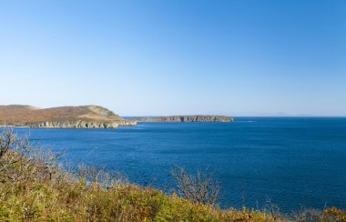 Sonbaharda deniz manzarası