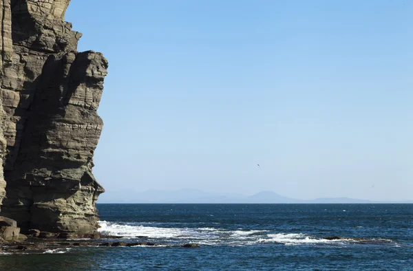 Pedras e mar — Fotografia de Stock