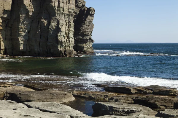 Pedras e mar — Fotografia de Stock
