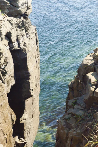 Rocas y mar — Foto de Stock