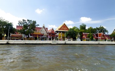 güzel Budist tapınağı