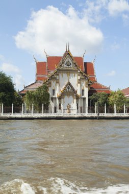 güzel Budist tapınağı