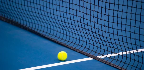 테니스 그리고 스포츠 테니스 — 스톡 사진
