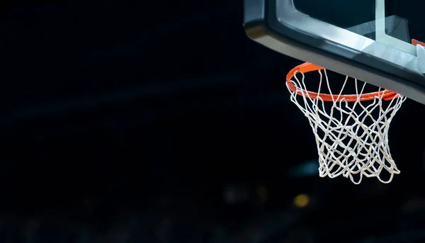 Basketbal Obruč Izolované Černém Pozadí Profesionální Sportovní Koncept — Stock fotografie