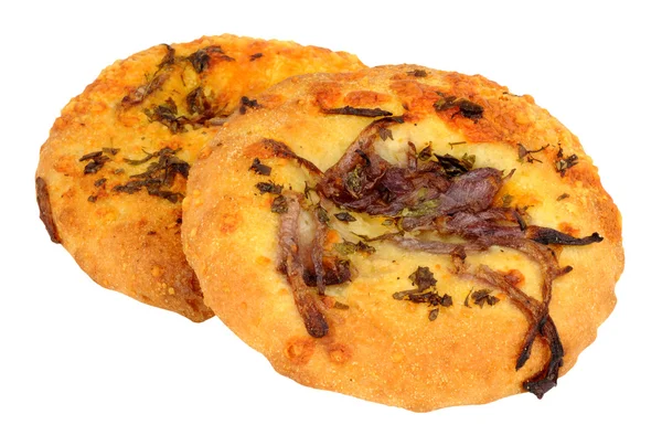 Ploché chleby dva sýrem a cibulí — Stock fotografie