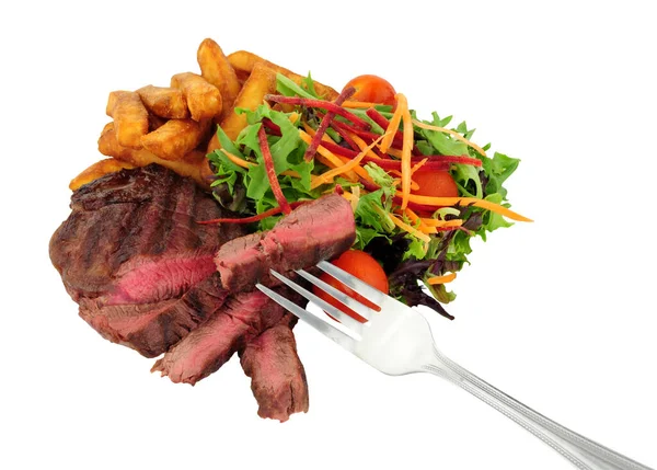 Grilované Šťavnaté Filet Hovězí Steak Hranolky Moučka Čerstvým Salátem Izolované — Stock fotografie