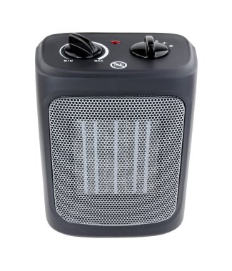 Küçük portatif seramik pervane ısıtıcısı beyaz arka planda izole edildi