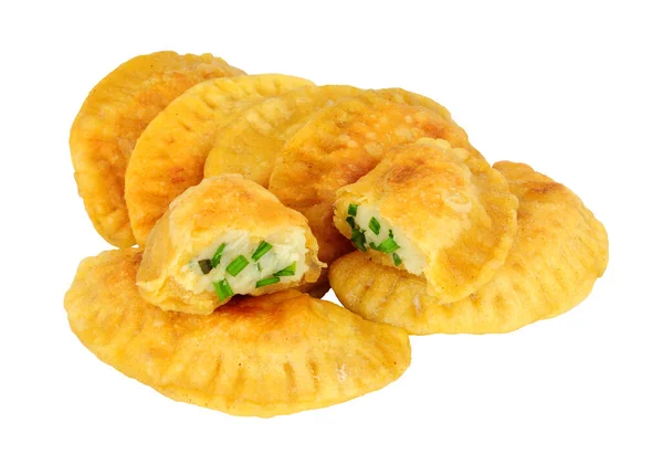 Grupp Potatis Och Ost Fyllda Pierogi Dumplings Isolerade Vit Bakgrund — Stockfoto