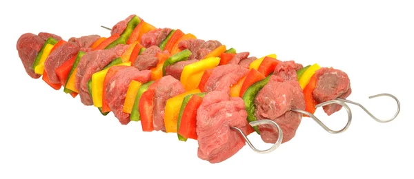 生牛肉和甜椒肉串 — 图库照片