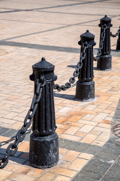 Baba dökme demir kara.