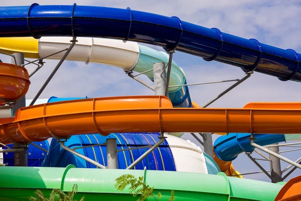 Colorfu aquapark dia 's. — Stockfoto