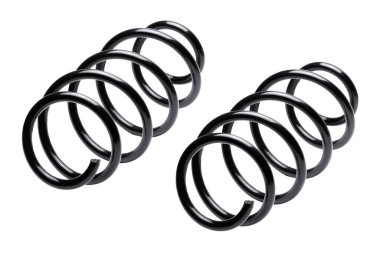 Araba süspansiyon sisteminin yayları, siyah ütünün yedek parçaların boşaltımı beyaz arka planda izole edilmiş, kimse yok..