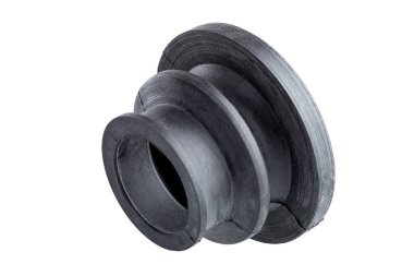 Araç aksı botları veya CV eklem botları toz ve nemden korunmak için esnek siyah lastik kılıf beyaz arka planda izole edilmiş yedek parçalar..