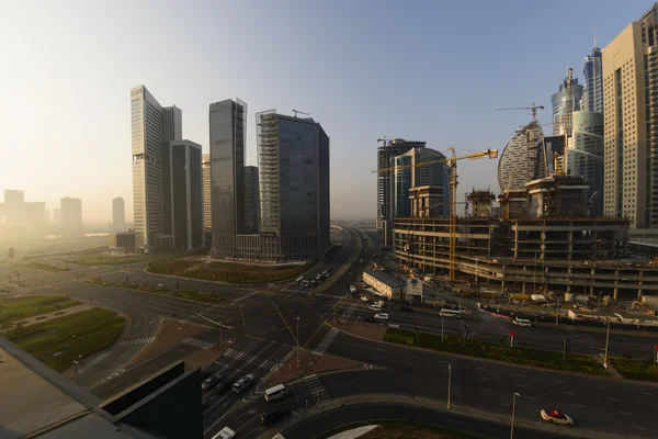 Dubai, uae - 24. nov: business bay skyline morgens am 24.november2014 in dubai, uae — Stockfoto