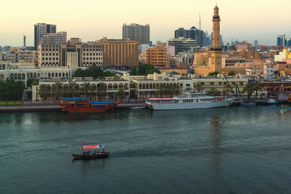 迪拜河 — 图库照片