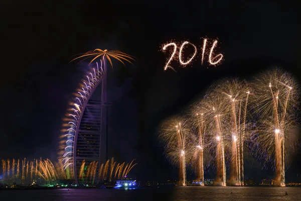 Dubaj Novoroční ohňostroj — Stock fotografie